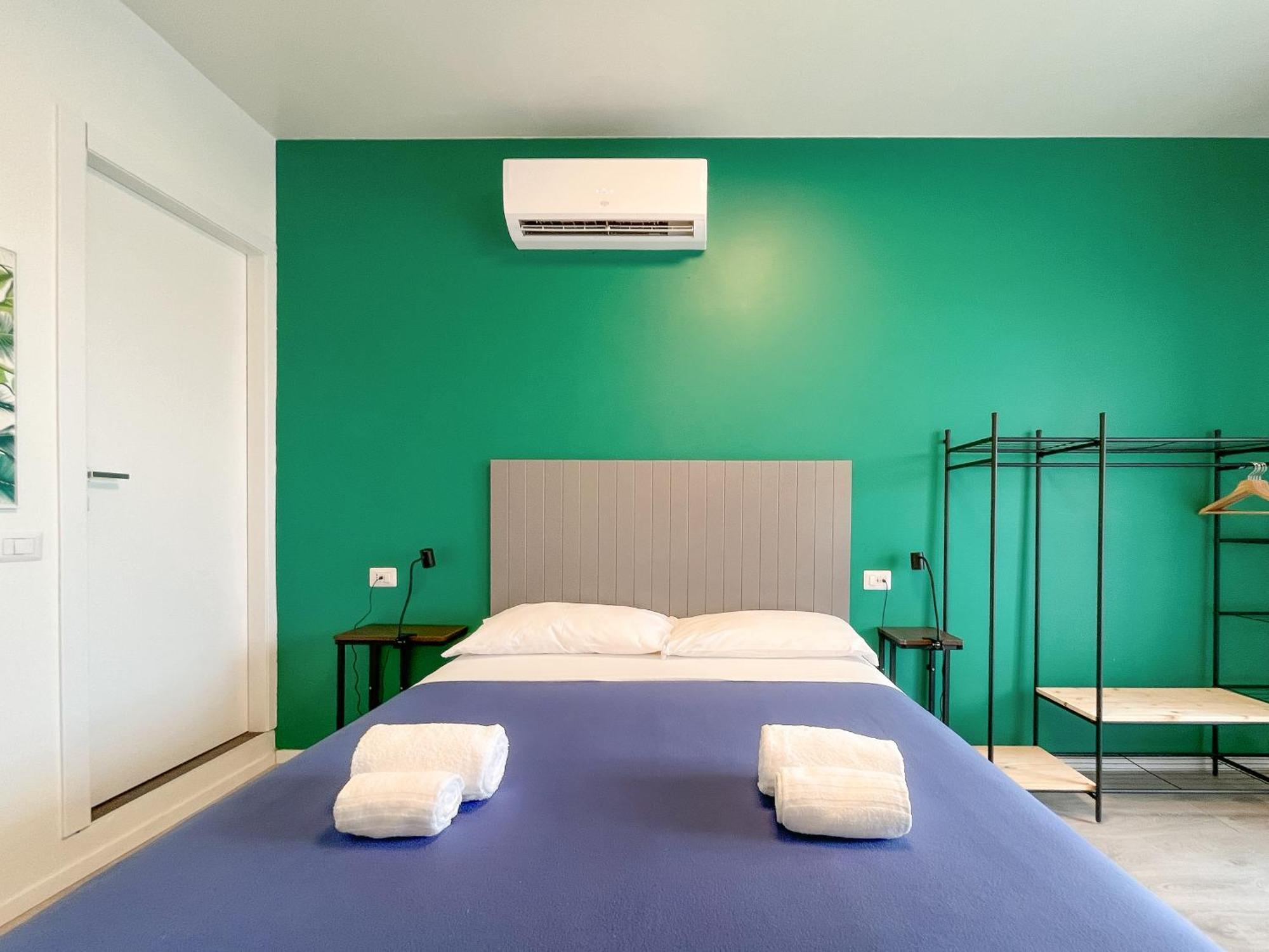 Rrrapido Colorful Rooms - Assago Exterior foto